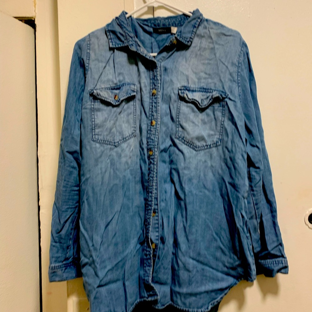 Urban Outfitters Button Down L
